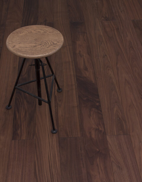 フローリング ウォルナット